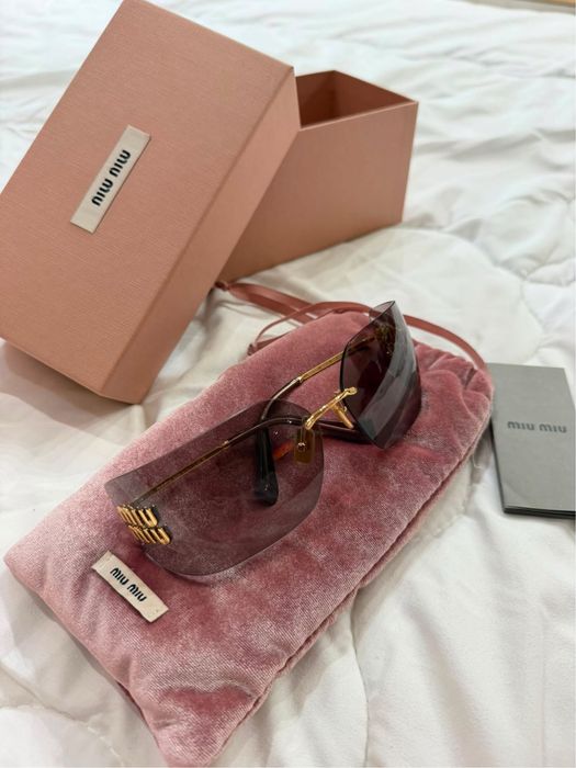 Слънчеви очила Miu Miu