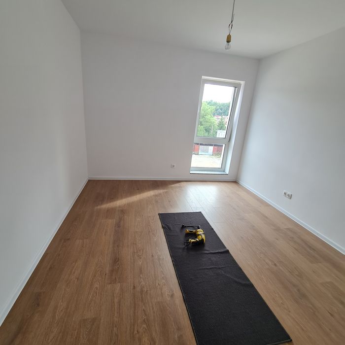 >Apartament 3 camere + două balcoane