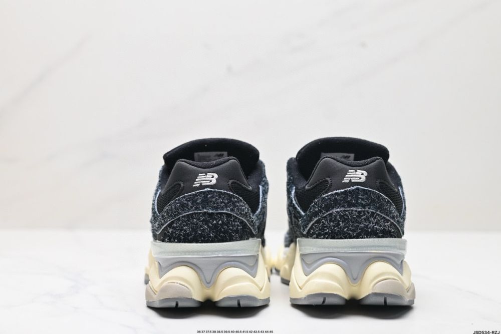 New Balance 9060 “Sea Salt Black”