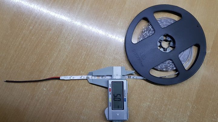 Banda LED albastru 12V, 5mm Latime