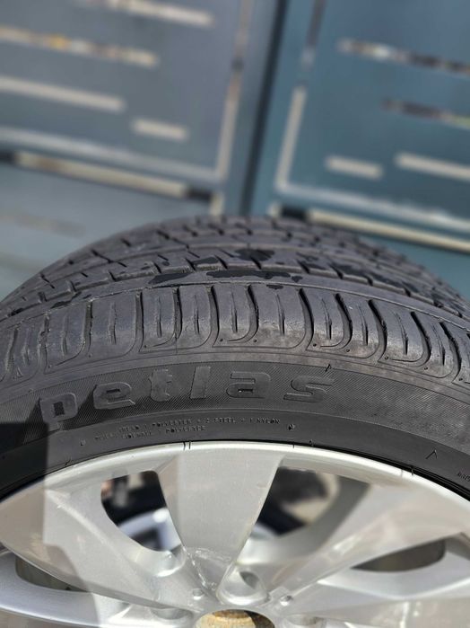 Jante BMW cu cauciucuri vara 225 45 r17