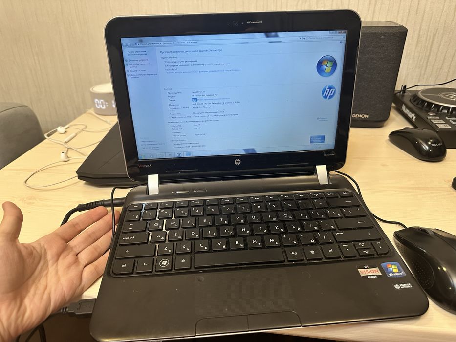 Ноутбук HP Pavilion dm1