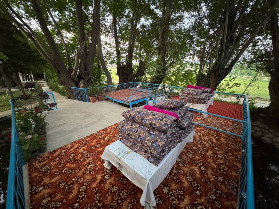Oqtoshda manzarali dacha oilangiz uchun