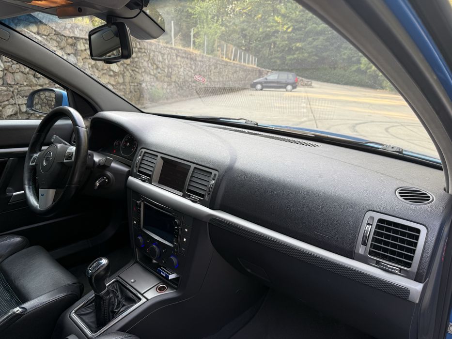 Opel Vectra Opc 2.8