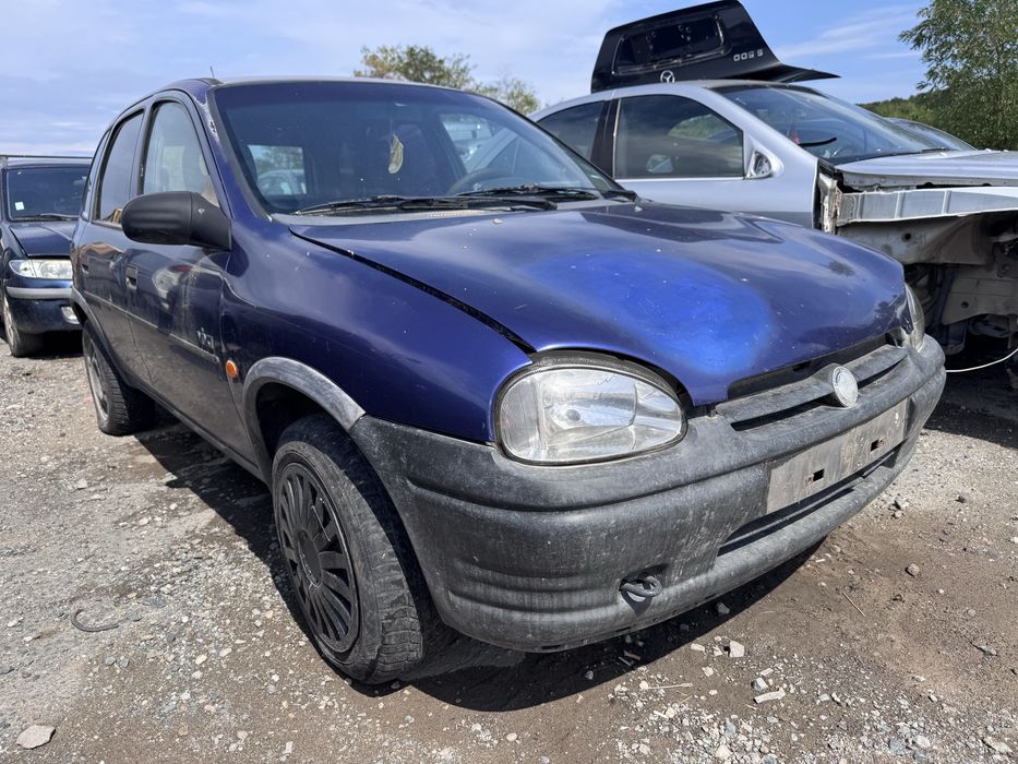 Опел Корса Б 1.4i 1995г На Части