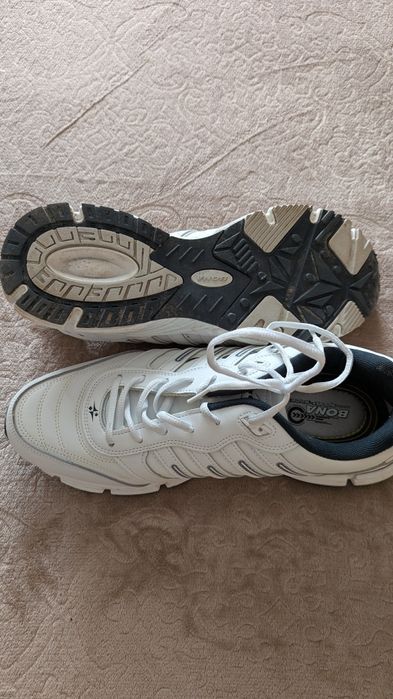 Кроссовки мужские