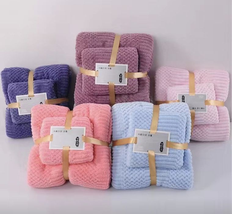 Набор подарочный полотенца тойбастар