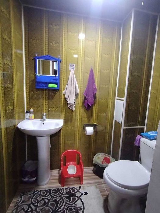 Продается 2х квартира шарк2 ягона дарча на 4 эт 71м2  2х кв сотилади