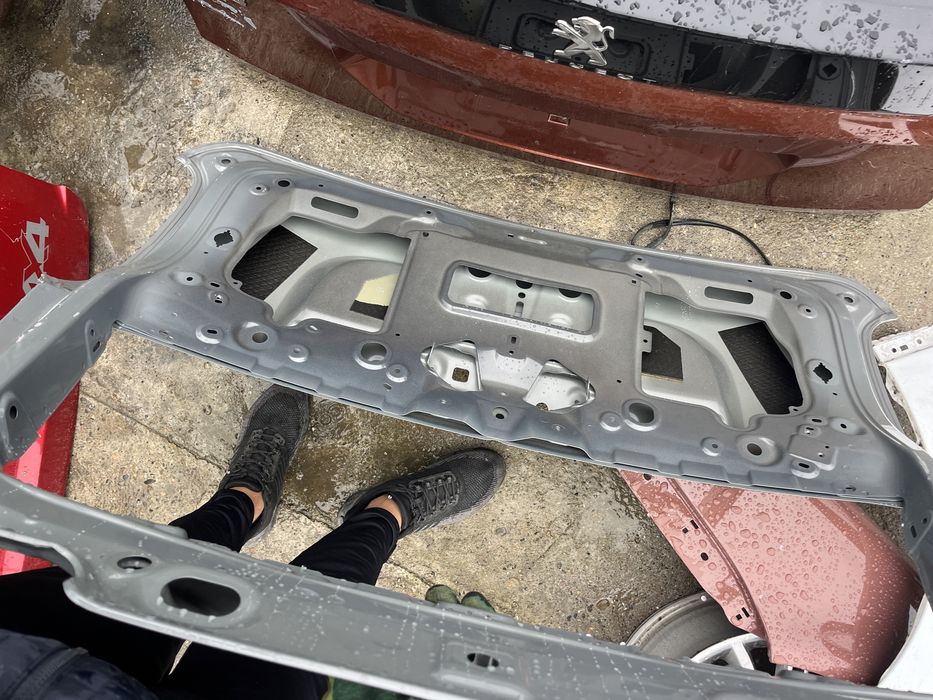 Капак,багажник Mini Countryman