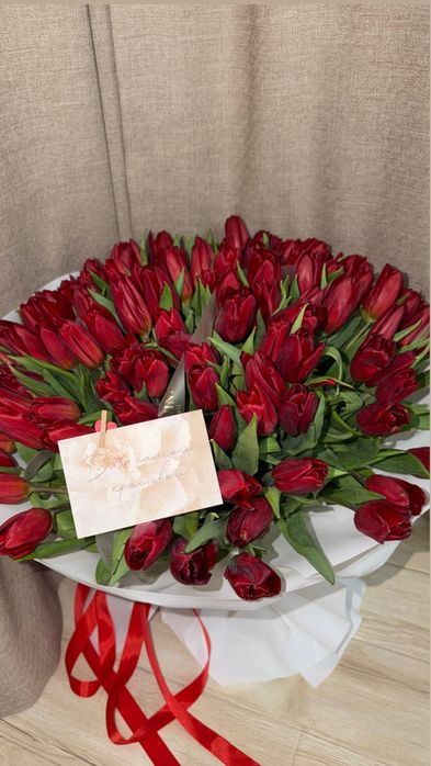 Букет тюльпанов 125шт