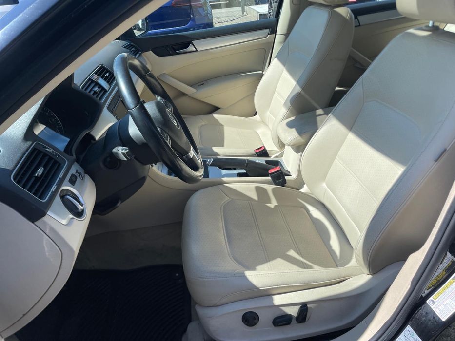 Volkswagen Passat SE 2.0 Diesel 2013