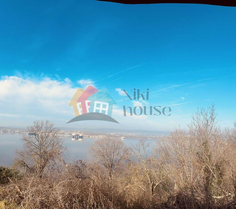 Къща в Варна, област-с.Константиново площ 300 цена 169900