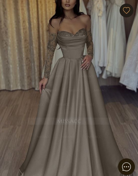 Rochie de seară elegantă de vânzare!