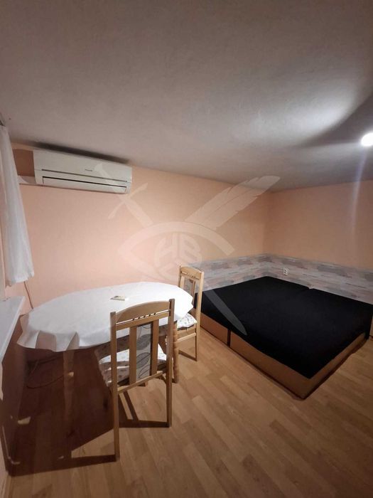 Дава се под наем Тристаен апартамент в Варна, Бриз - 80 кв.м за 500 € - Снимка #4