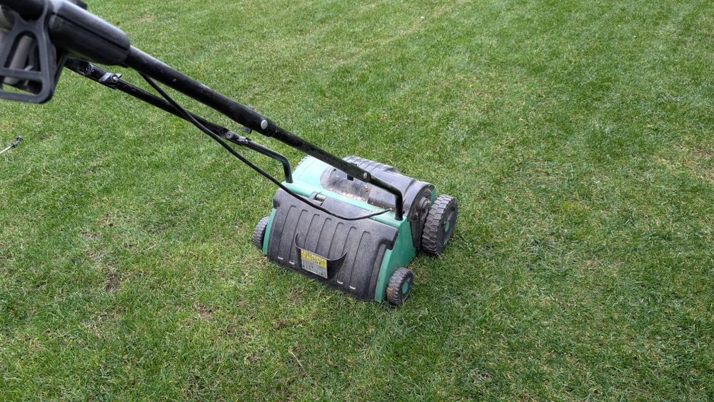 Scarificator electric