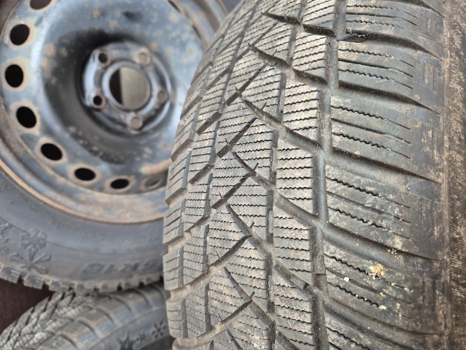215 65 r16 Cauciucuri iarna , duster, nissan