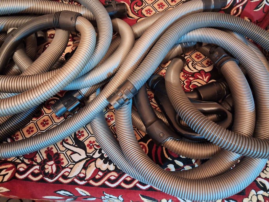 Продам шланги от пылесоса.