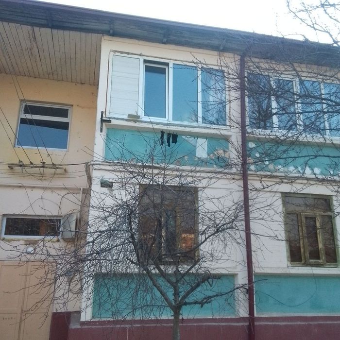 Uy sotiladi barcha xujjatlari joida