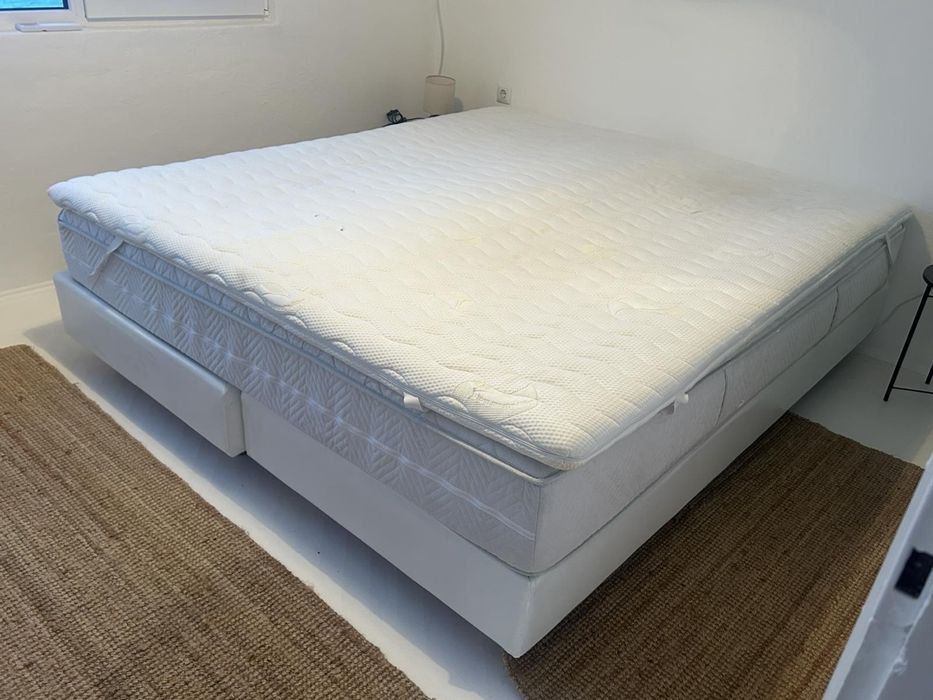 Спалня с матрак, размер  180х 200 см