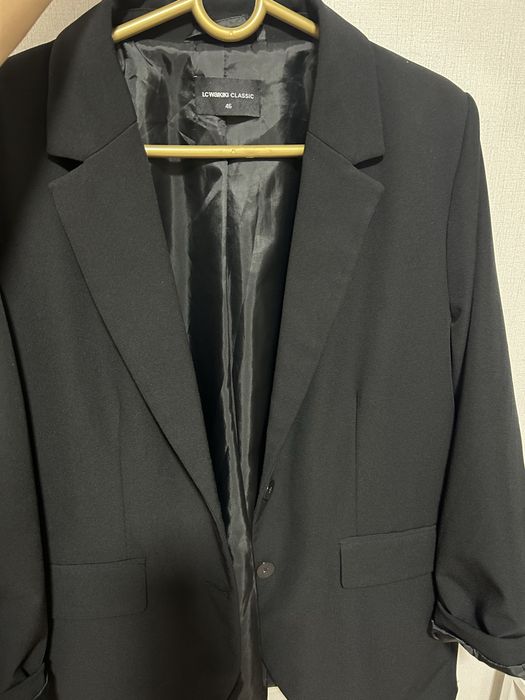 Пиджак черный классический