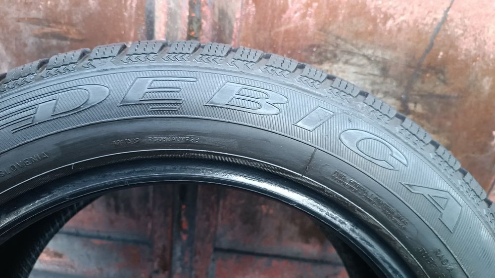 205/55/16 Debica