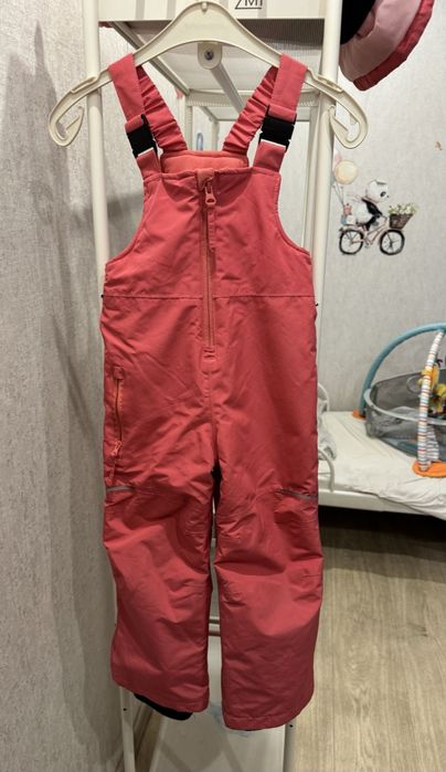 Куртка+штаны для девочки 104 см