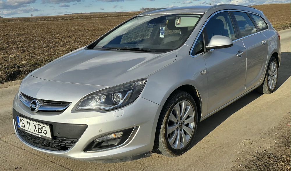 Opel Astra J 1.7 - ambreiaj si distributia schimbate