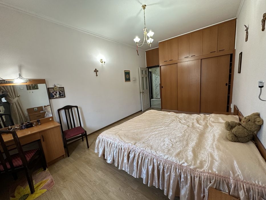 Ул. Эльбек. Первушка 3/3/4 Банковский дом 132м2