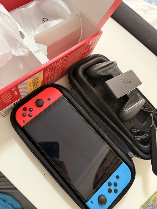 Nintendo Switch OLED Impecabil