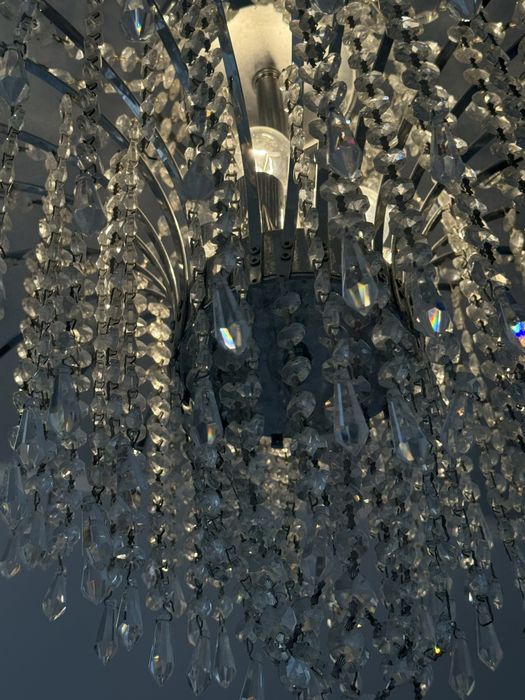 Продаю люстру город Актау