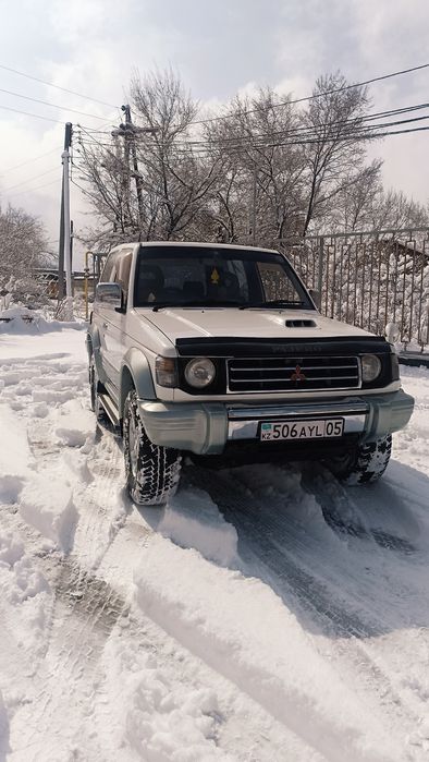 Митсубиси Паджеро