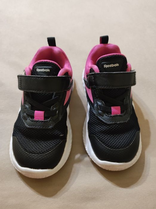Vând adidași Reebok pt copii, mărime 23.5
