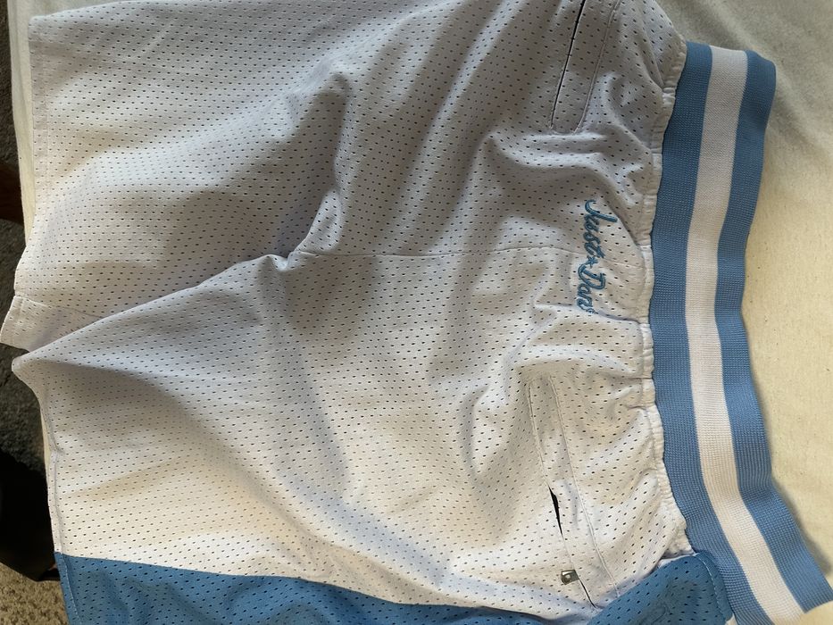 Vand pantaloni scurit nike jordan