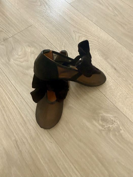 Pantofi H&m marime 34