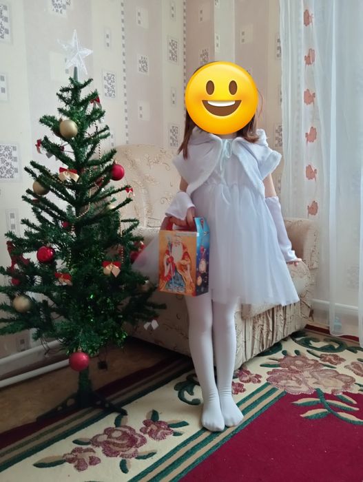 Костюм  зайчика на 4-5л