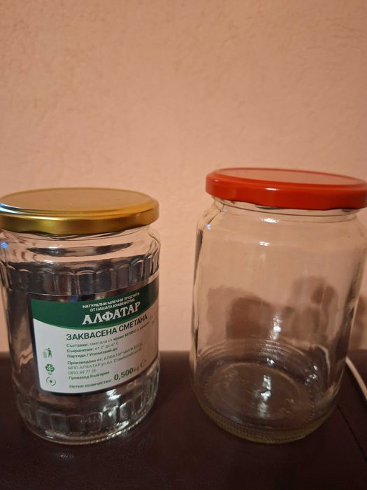 Буркани 720 и 500мл с винтови капачки по 0.50 ст