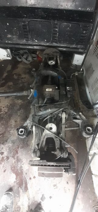 Grup spate bmw x5 e70 raport 3.15