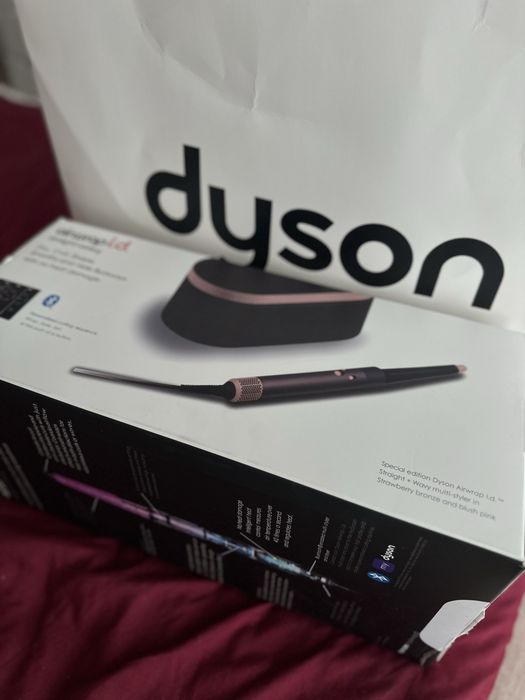 Dyson стайлер новый