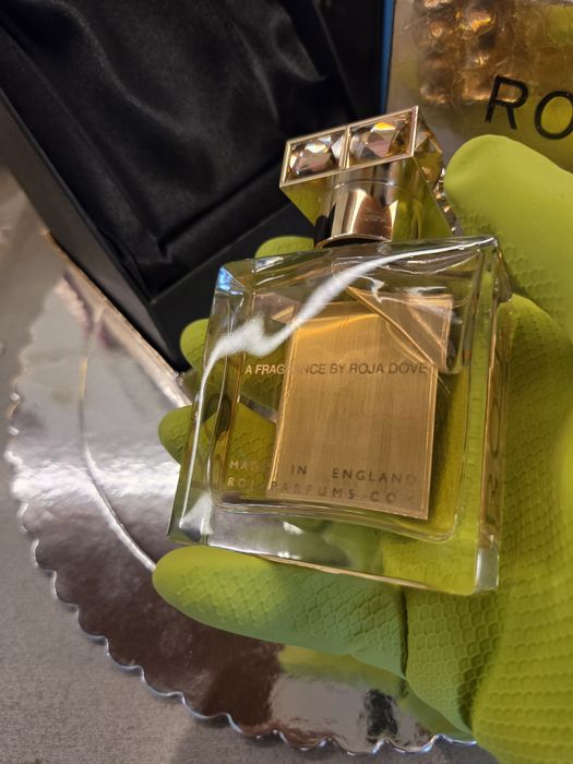 Roja musk aoud с лек дефект