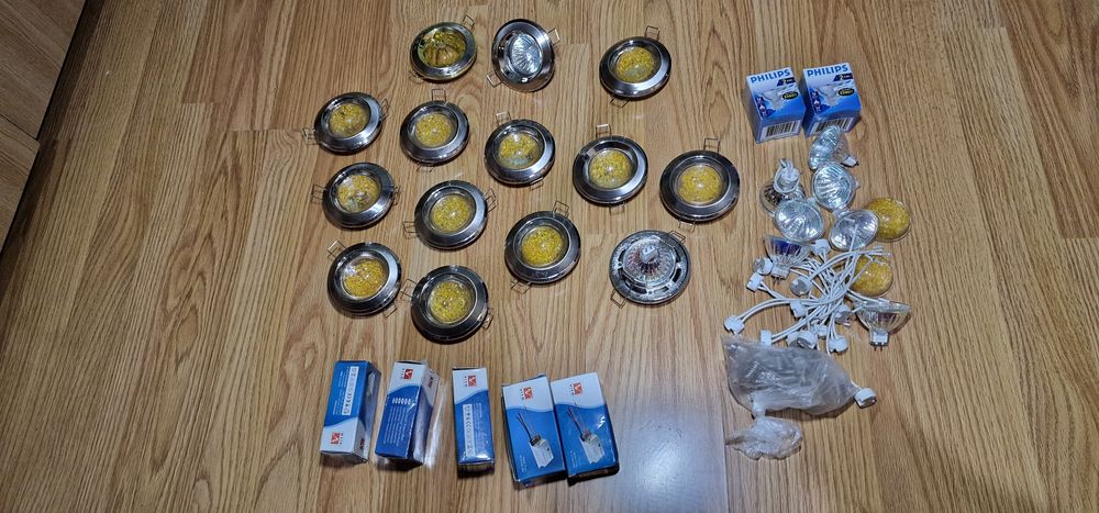 Spoturi incastrabile