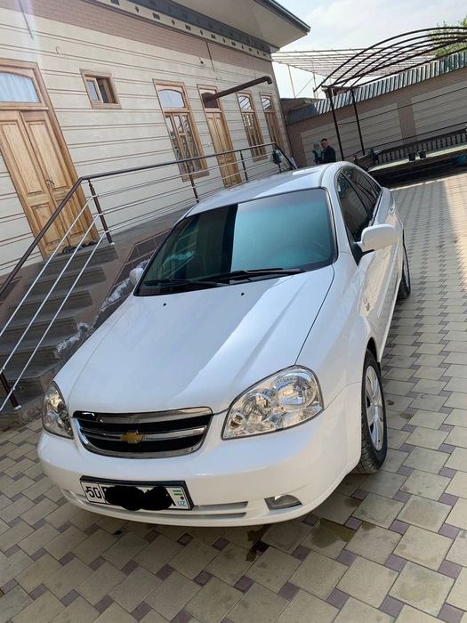 Lasetti 2011 kraska tozza rixtofka qilingan