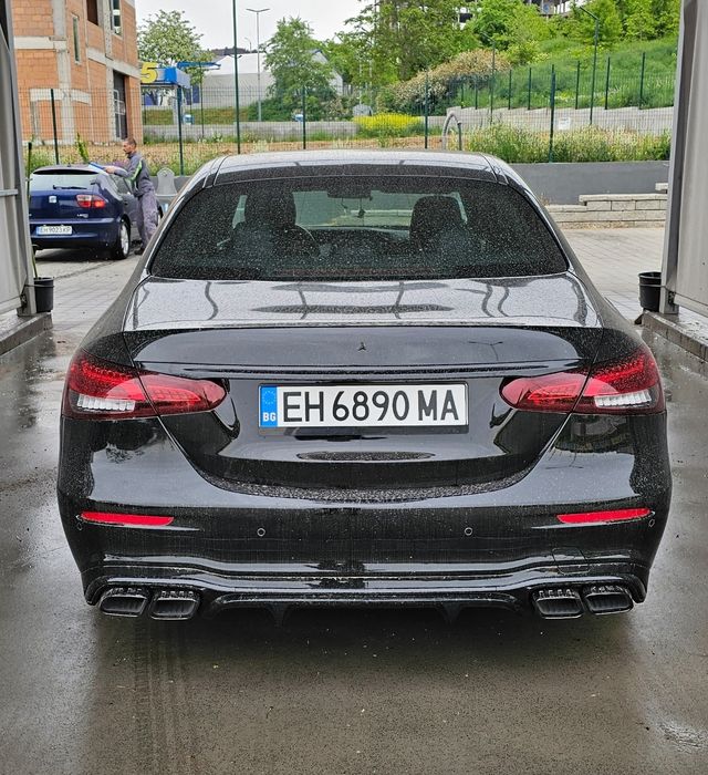 E63AMG предна броня  задна фарове стопове  капак Facelift w213 E63AMG