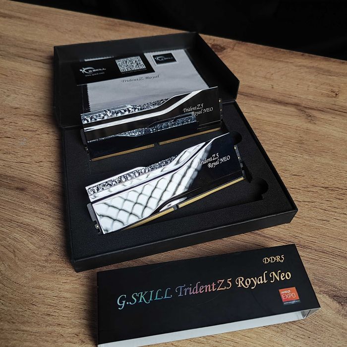 Trident Z5 Royal Neo (DDR5/AMD EXPO) 32 Gb 2x16Gb 6000 CL26