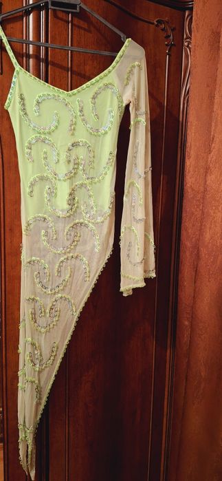 Костюм праздничный ручная вышивка