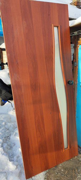 Продам межкомнотные двери