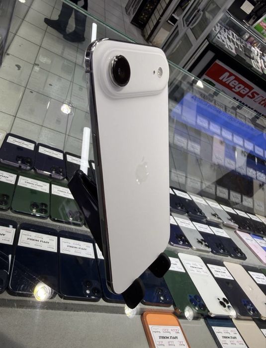 Obmen Apple Air 17