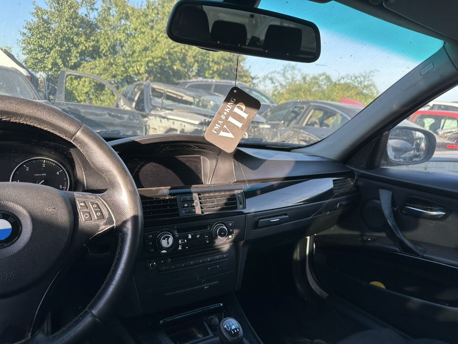 Vand trimuri interior bmw e90 e91 negru lucios