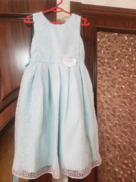 Идеальная платья для девочек возраста 10 лет.