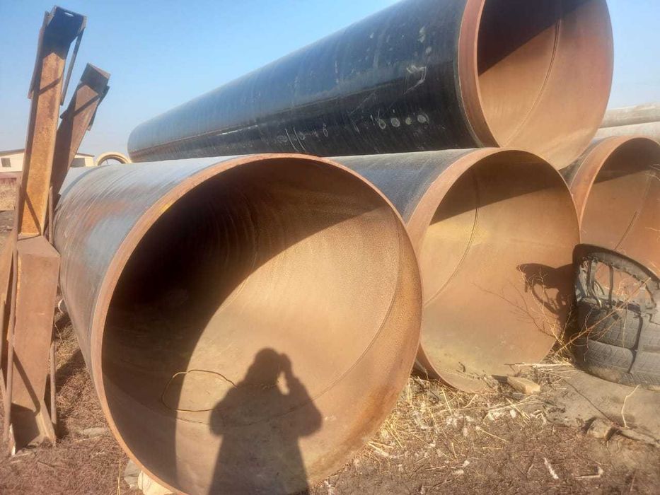 Трубы в Наличии 426,530,630,720,920,1020,1220мм ГОСТ стальные