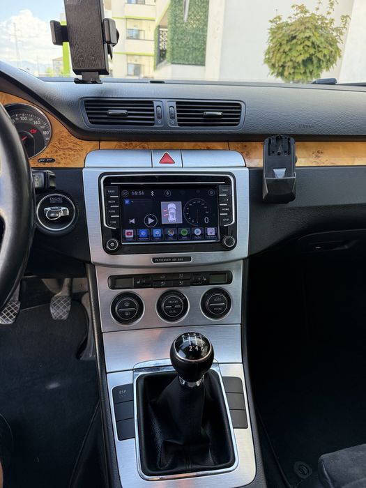 Vând vw passat in stare buna de fuctionare , cu servis-uri la zi.